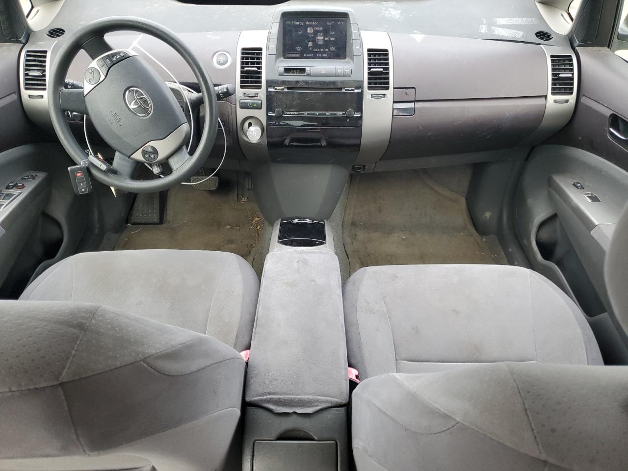 2004 Toyota Prius - Image 8