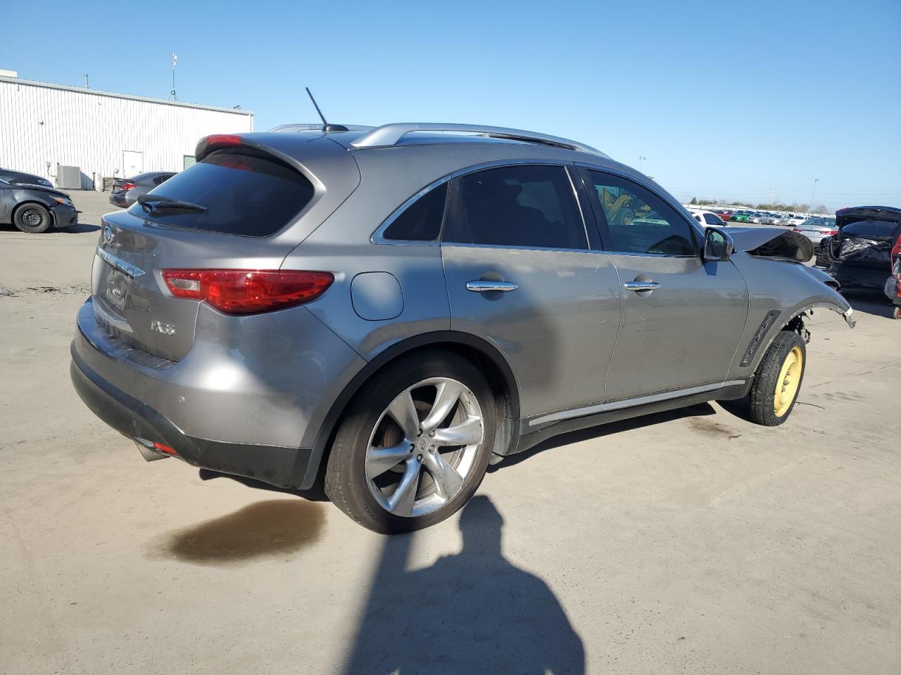 2011 Infiniti FX - Image 3