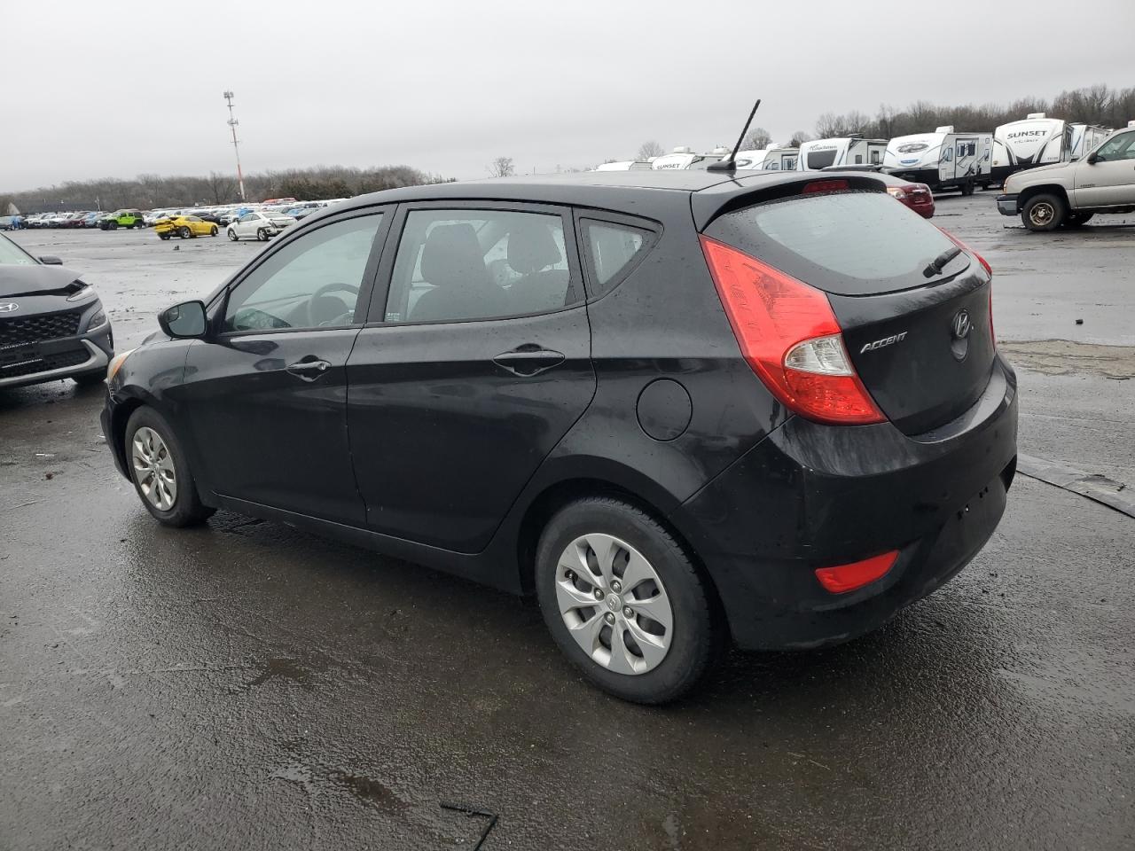 2015 Hyundai Accent - Image 2