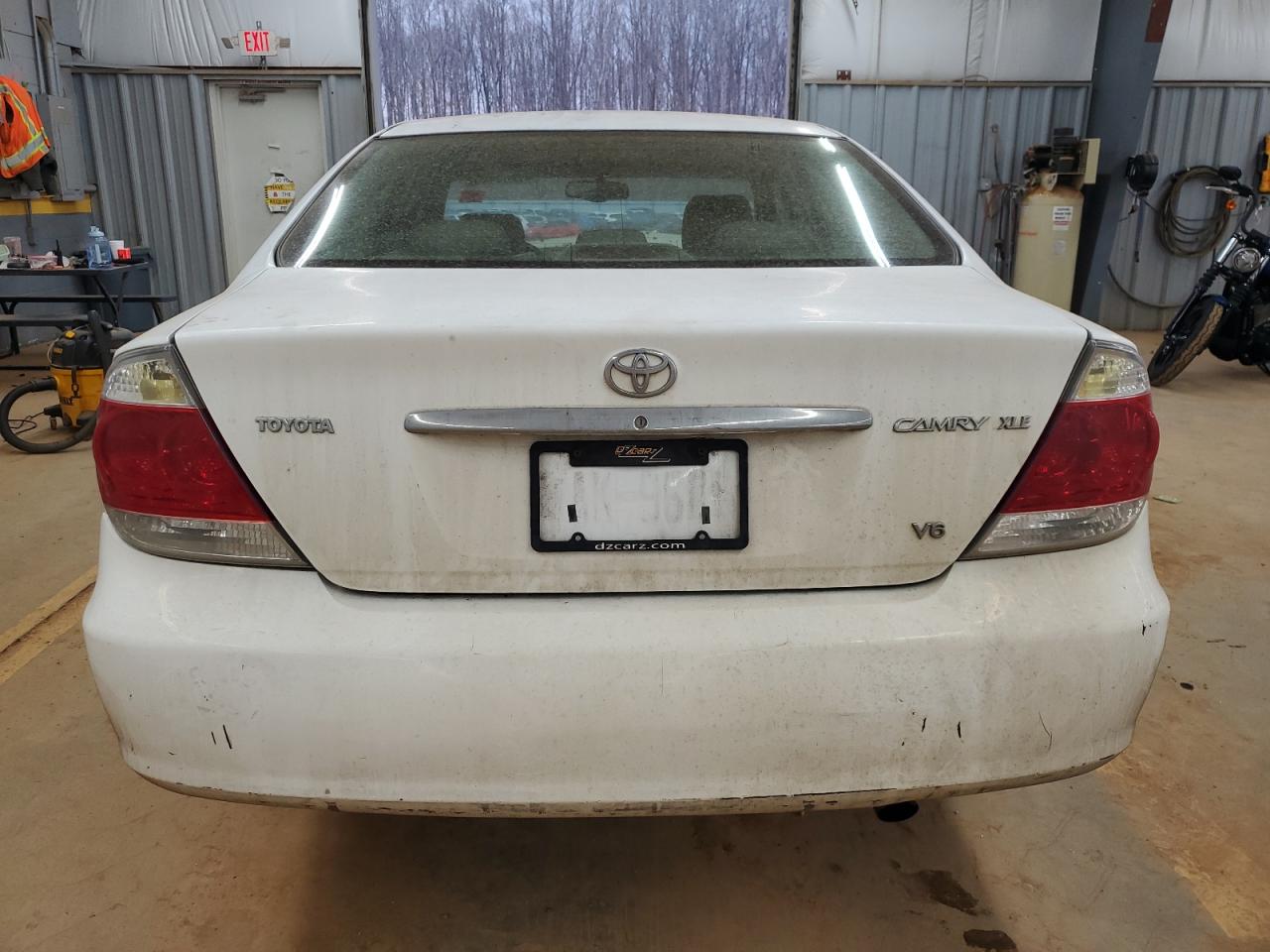 2005 Toyota Camry - Image 6
