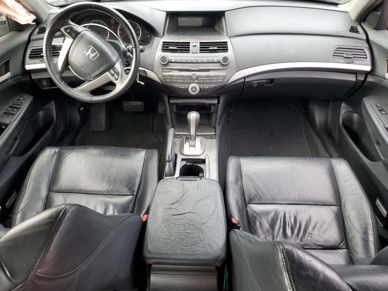 2012 Honda Accord - Image 8