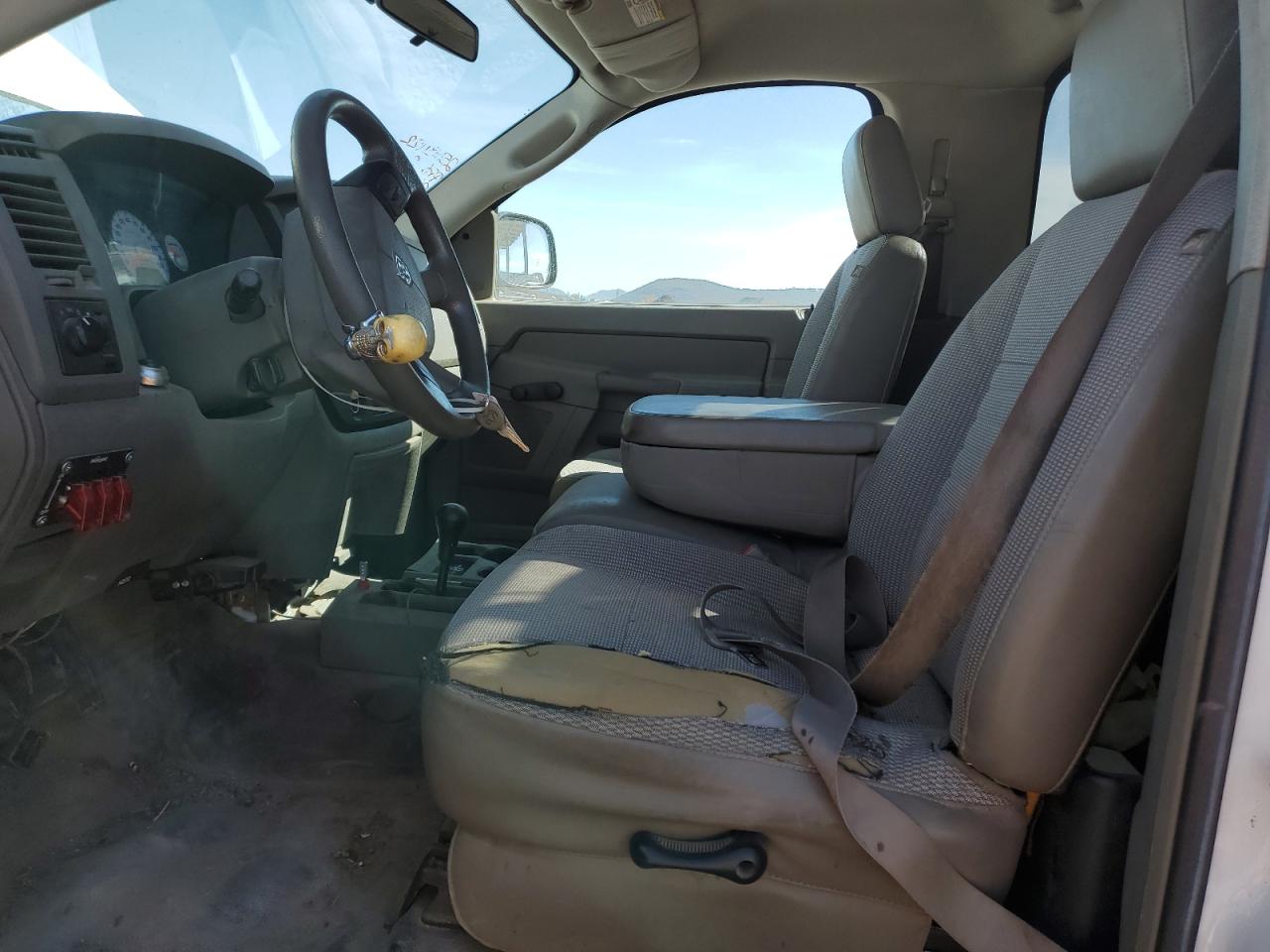 2008 Dodge RAM - Image 7