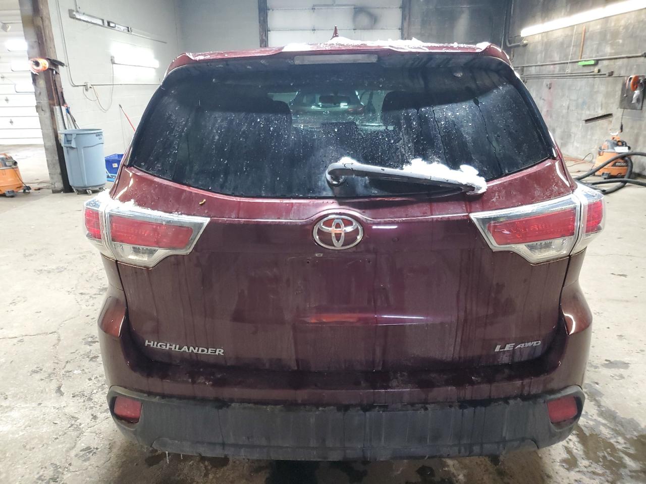 2015 Toyota Highlander - Image 6