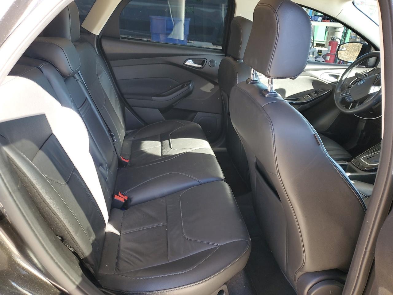 2015 Ford Focus - Image 10