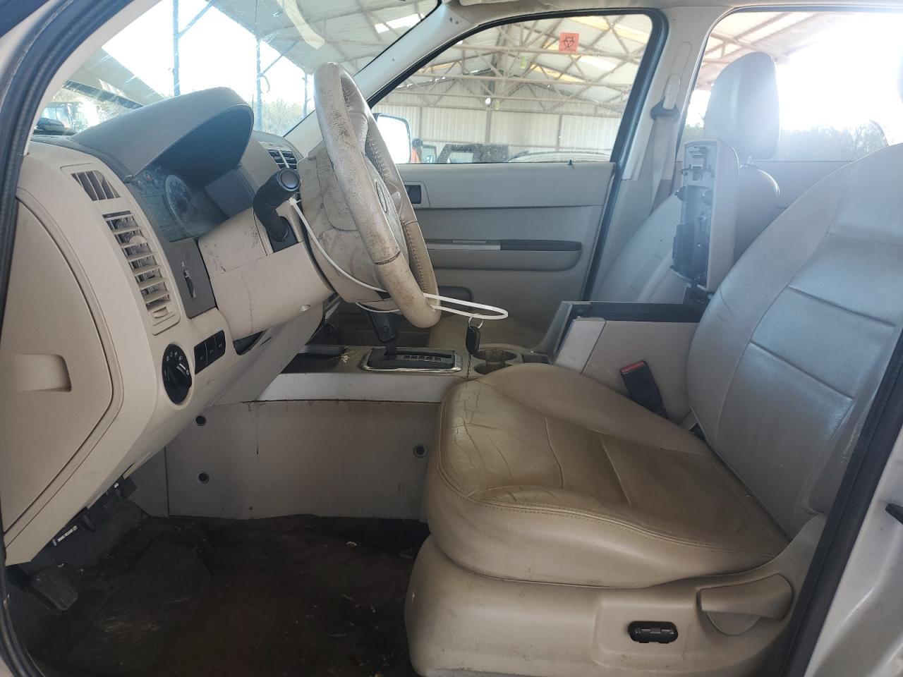 2008 Ford Escape - Image 7