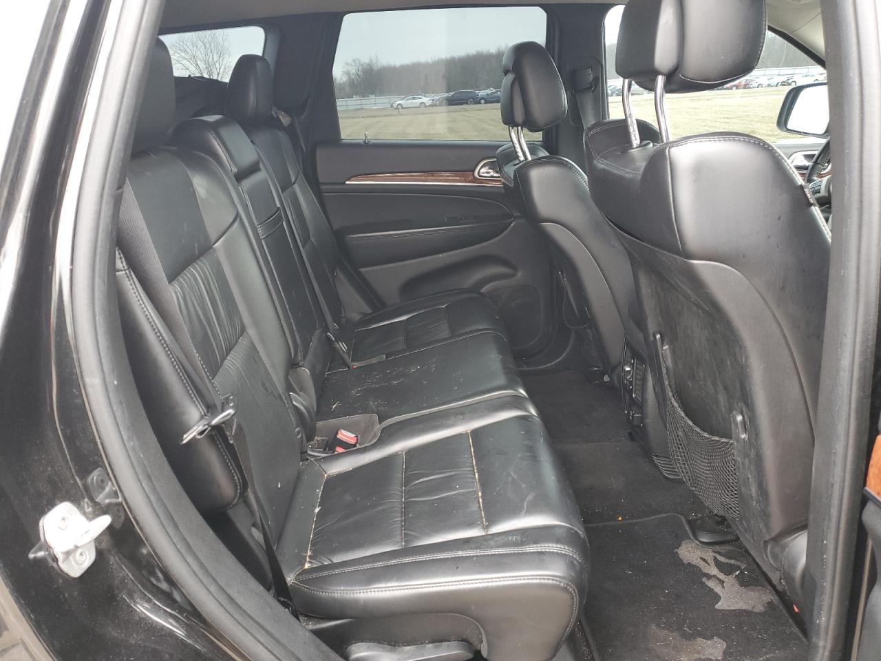 2011 Jeep Grand Cherokee - Image 11