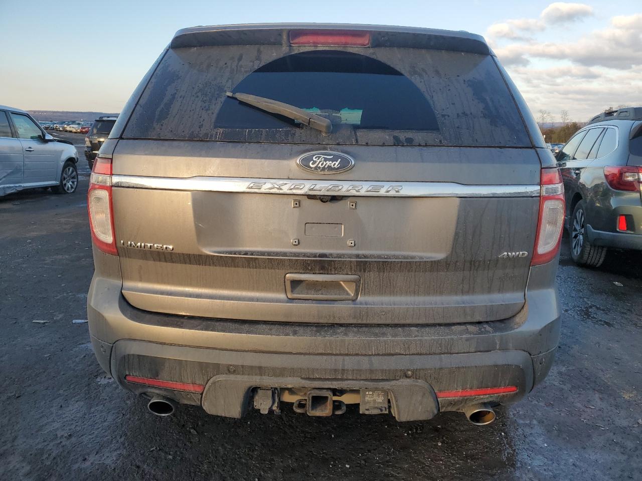 2011 Ford Explorer - Image 6