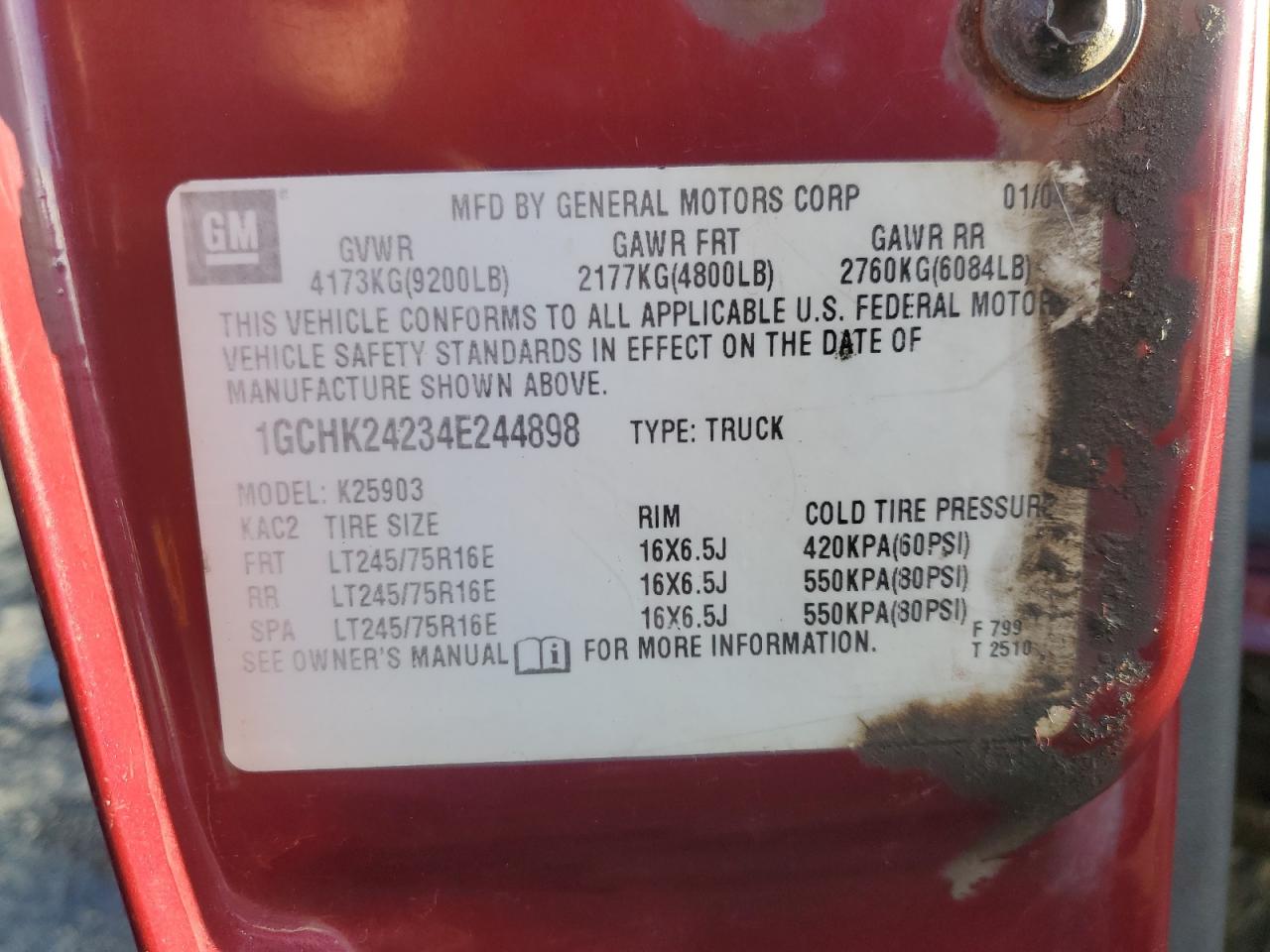 2004 Chevrolet Silverado - Image 12