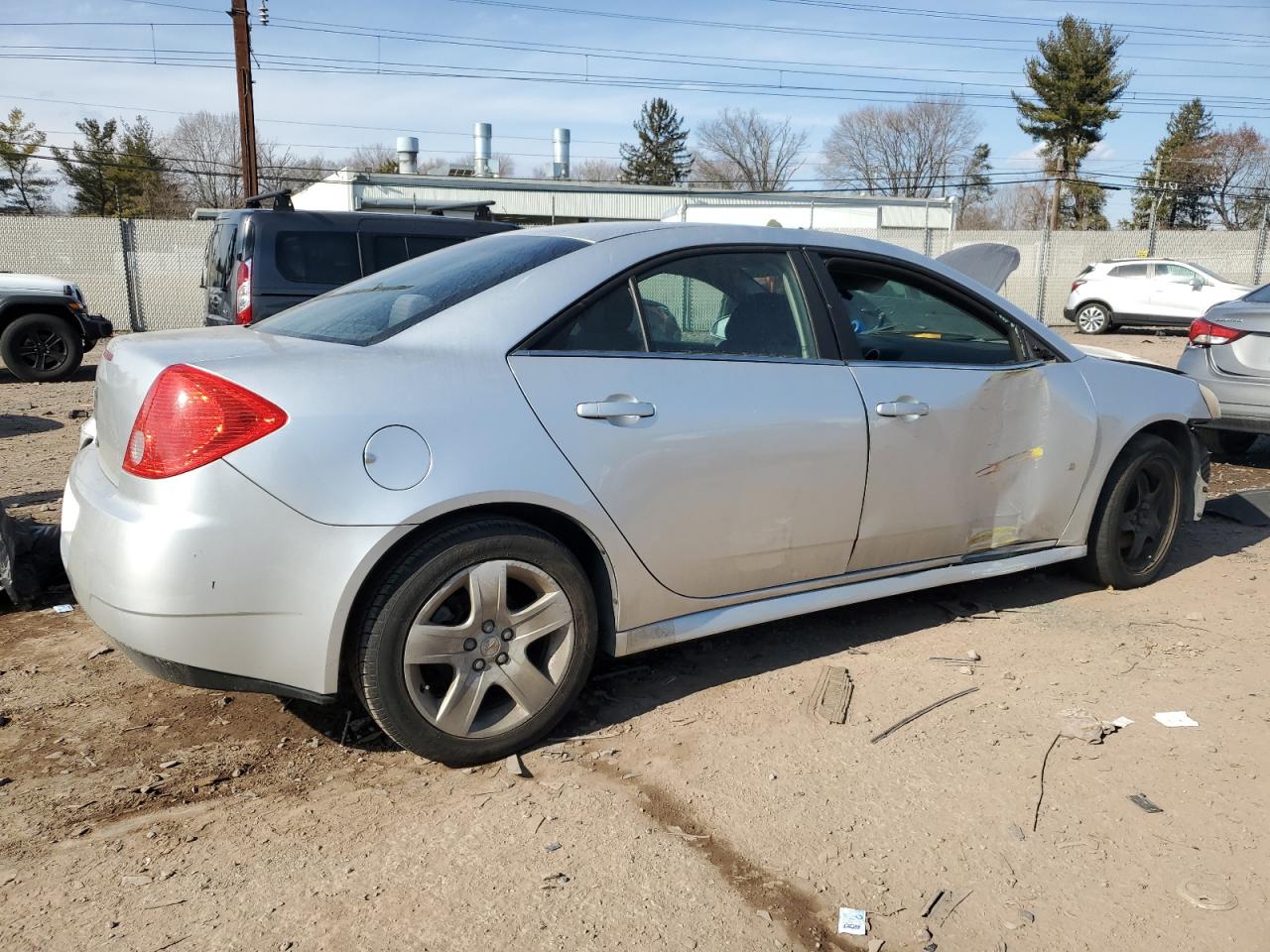 2009 Pontiac G6 - Image 3