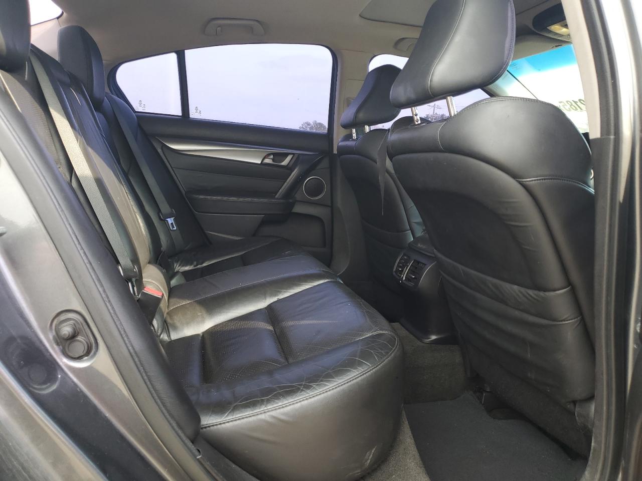 2010 Acura TL - Image 10