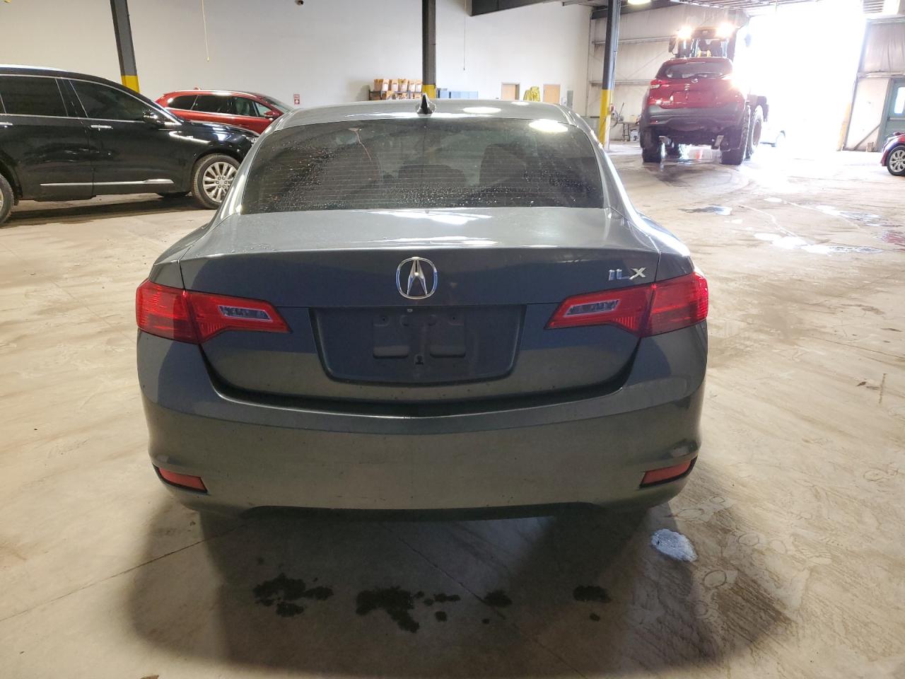 2014 Acura ILX - Image 6