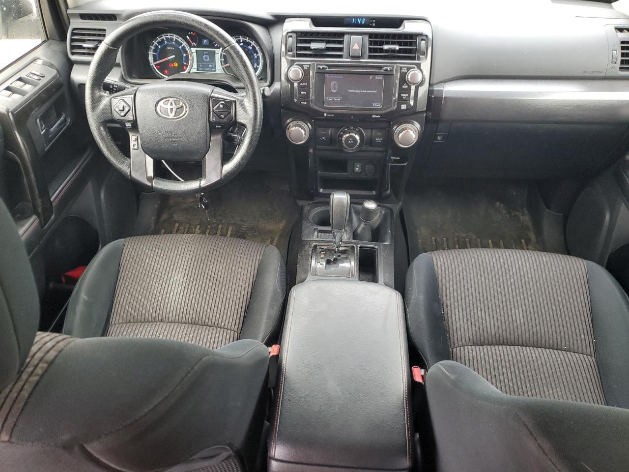 2015 Toyota 4Runner - Image 8