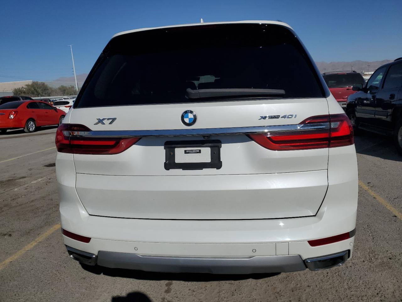 2020 BMW X7 - Image 6