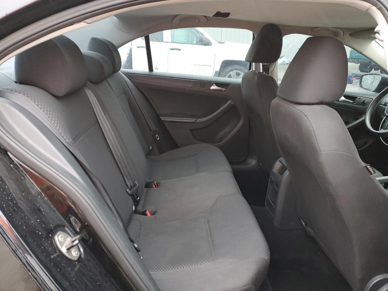 2014 Volkswagen Jetta - Image 10