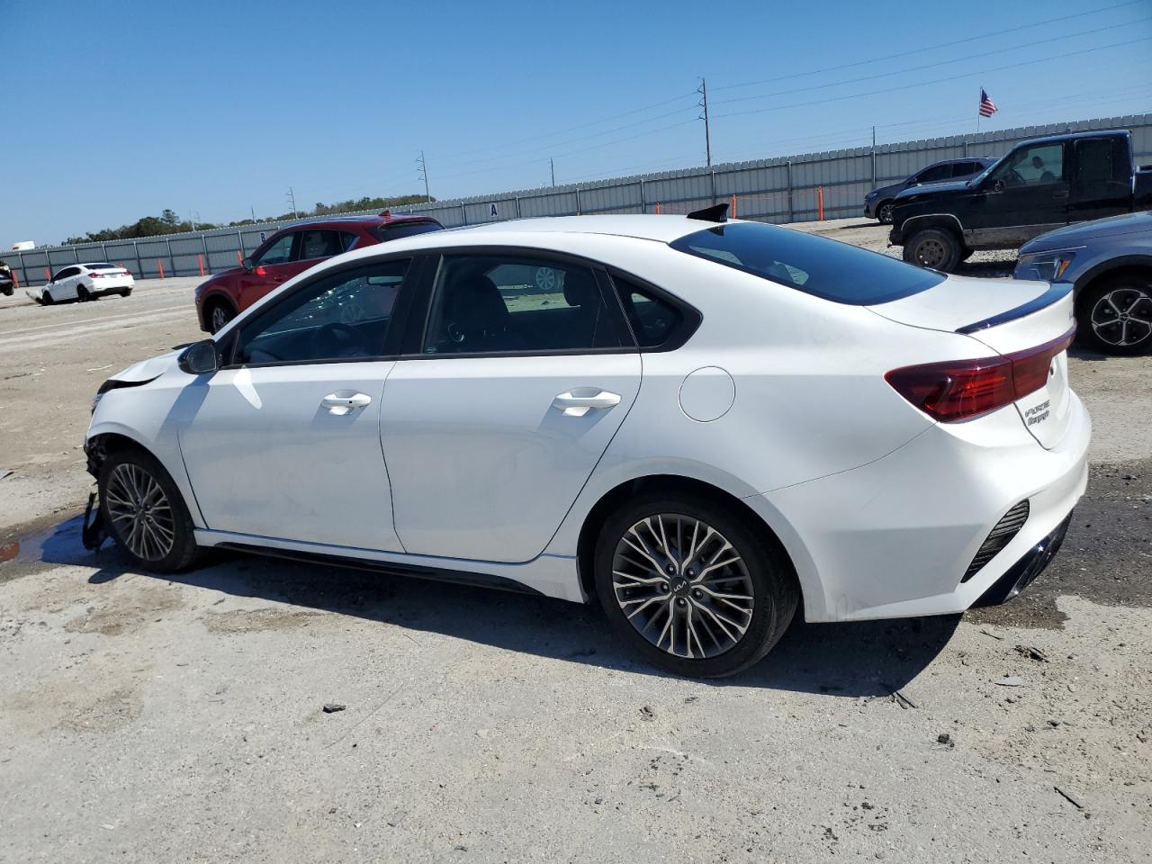 2023 Kia Forte - Image 2