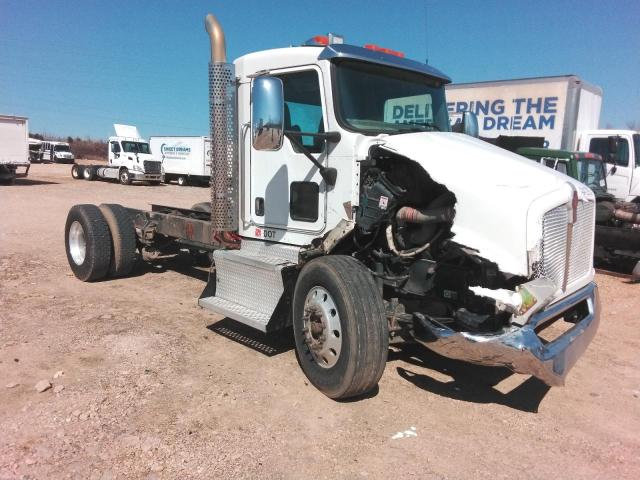 2017 Kenworth Construction T370