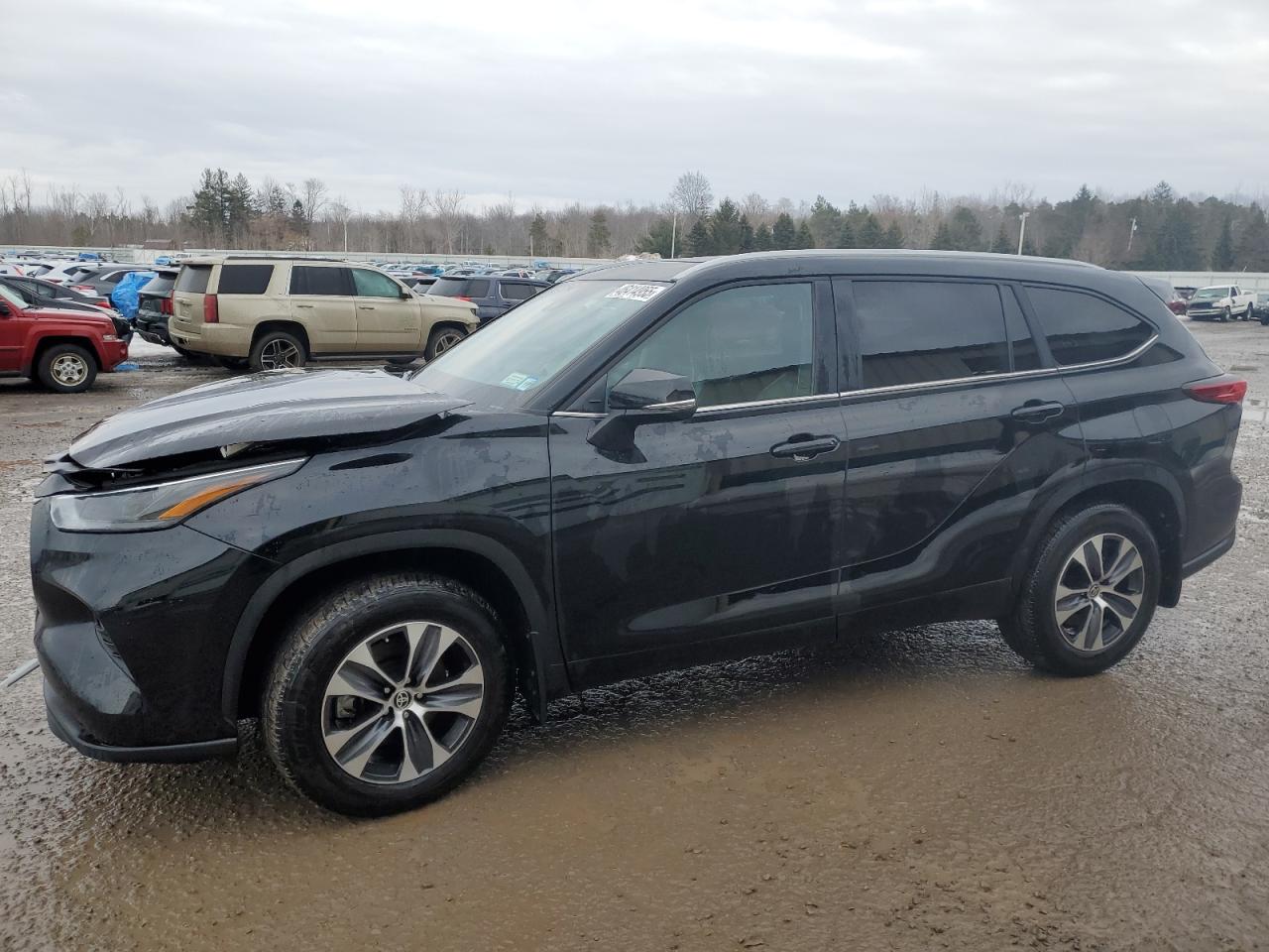 2023 Toyota Highlander L de vânzare în Angola, NY - Front End