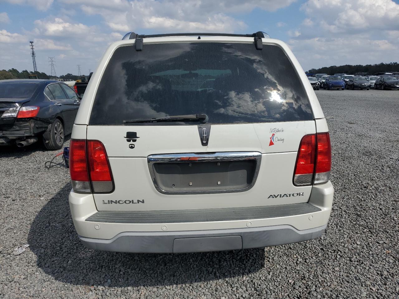 2003 Lincoln Aviator - Image 6