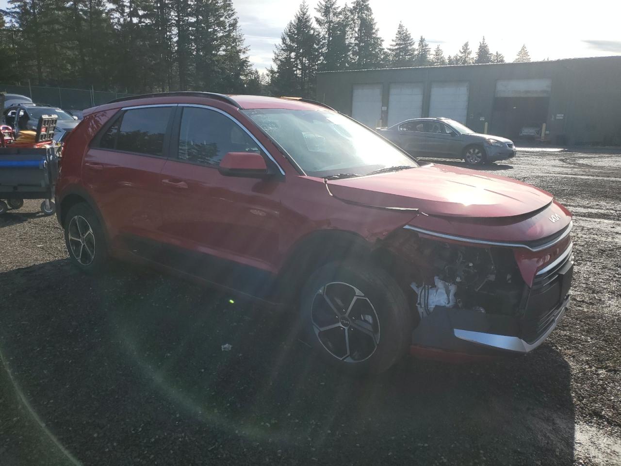 2023 Kia Niro - Image 4