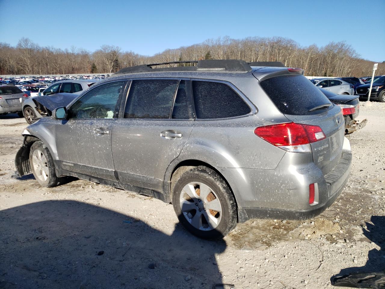 2010 Subaru Outback - Image 2
