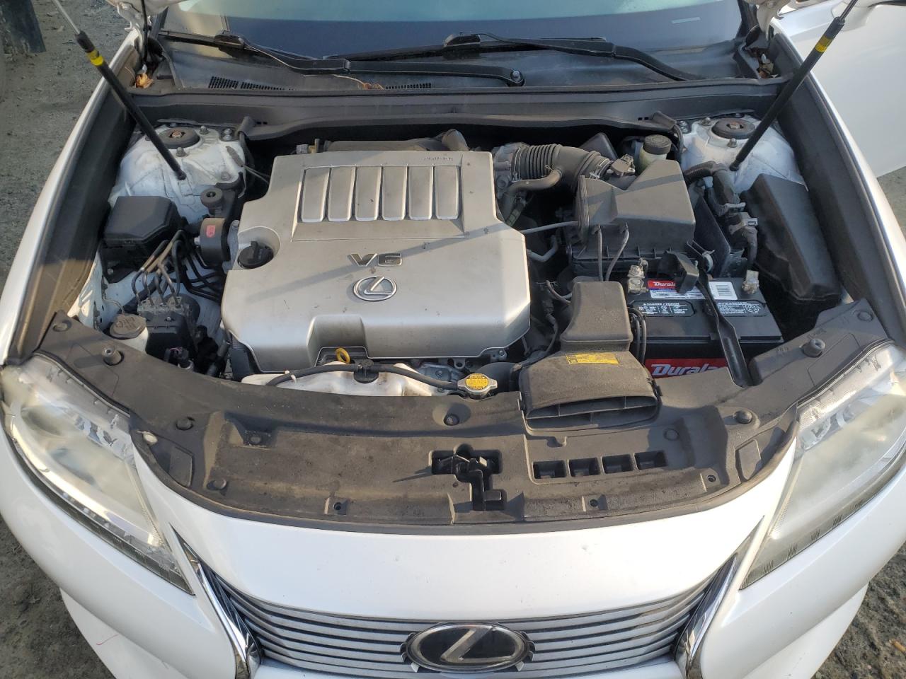 2014 Lexus ES - Image 11