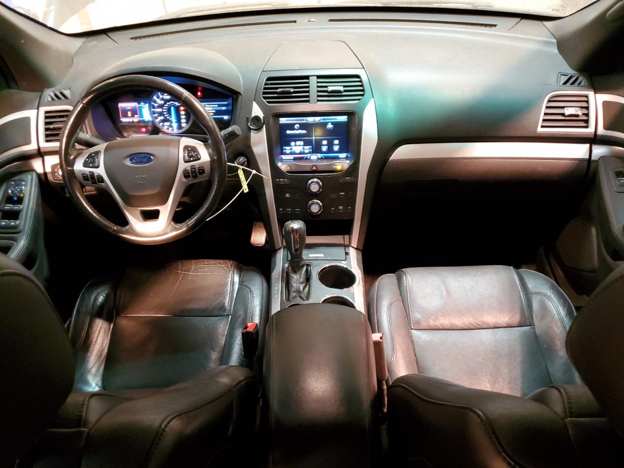 2013 Ford Explorer - Image 8