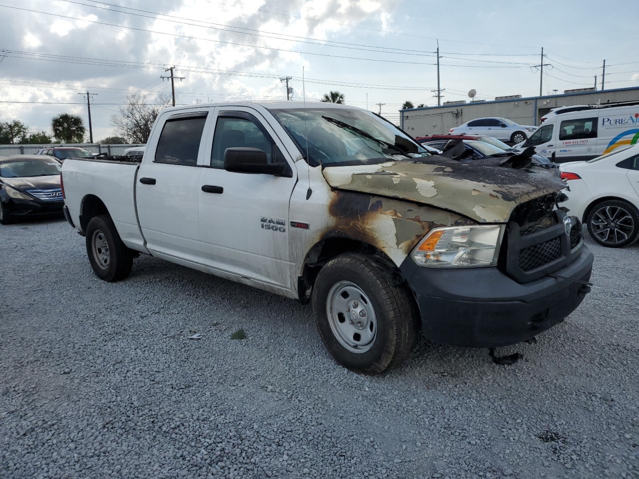 2016 RAM 1500 - Image 4
