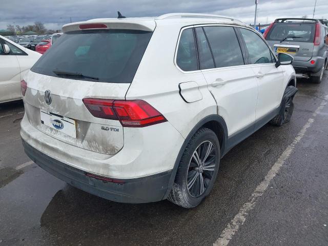 2017 VOLKSWAGEN TIGUAN SE