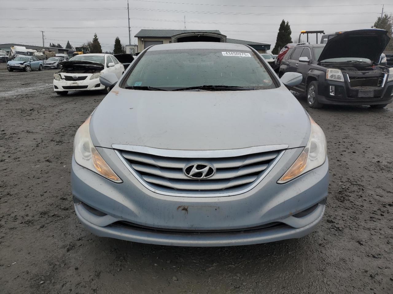 2011 Hyundai Sonata - Image 5