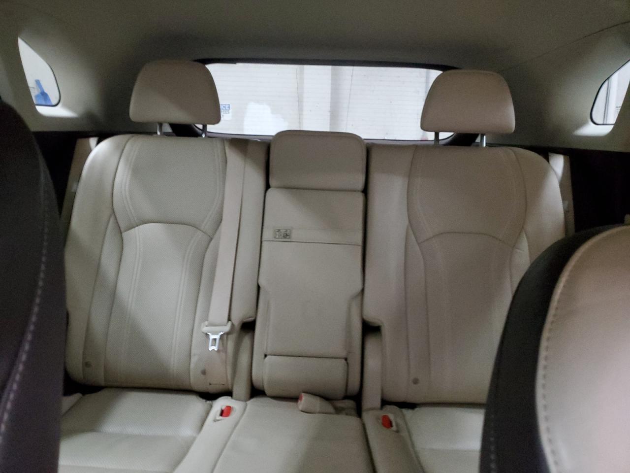 2017 Lexus RX - Image 10