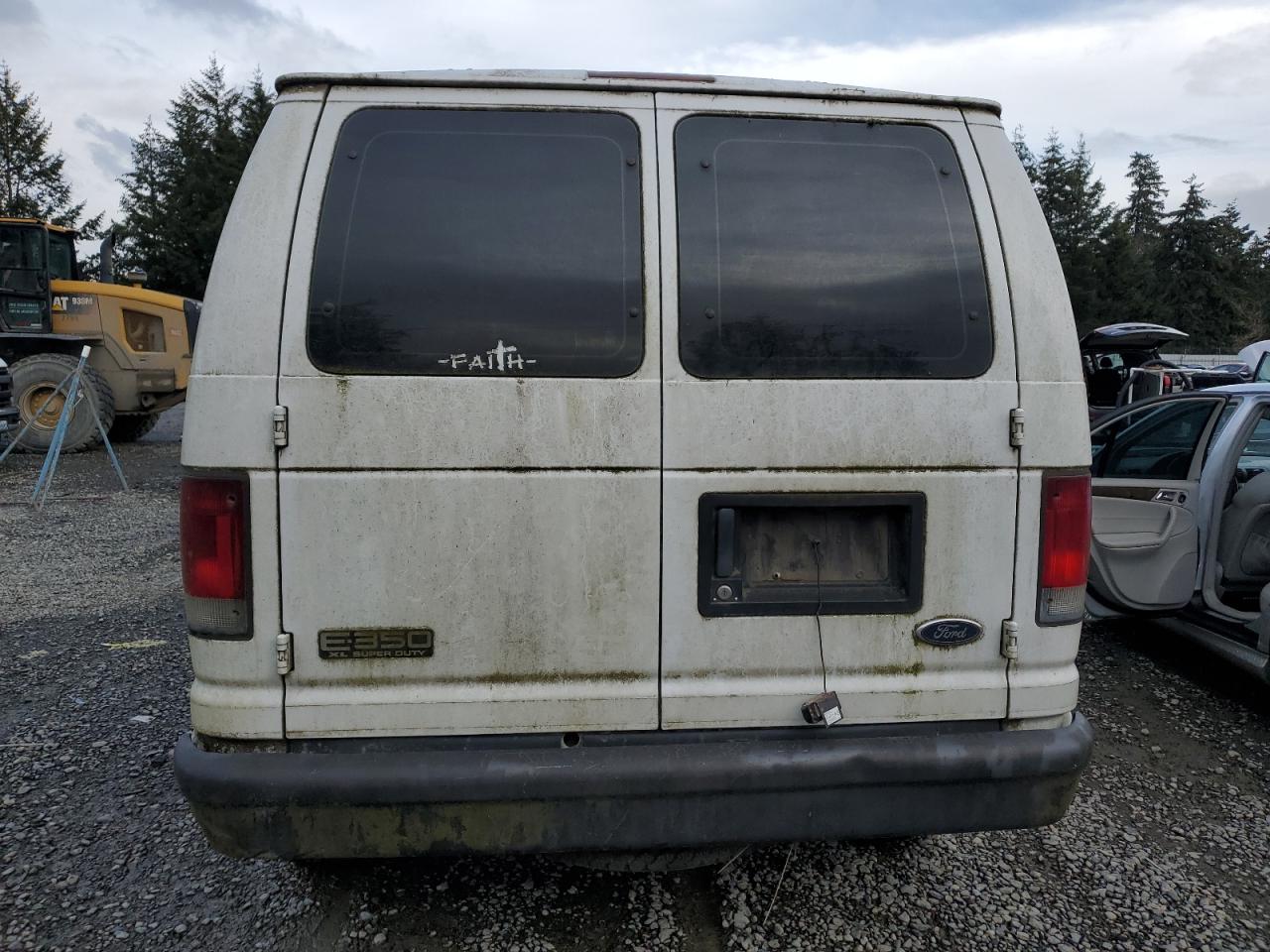 2004 Ford Econoline E350 Super Duty Wagon VIN: 1FBNE31S14HB33662 Lot: 43528915