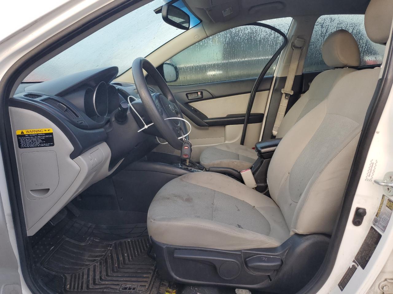 2012 Kia Forte - Image 7