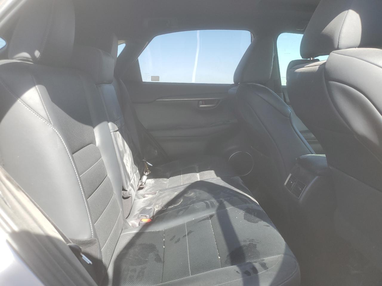 2017 Lexus NX - Image 11
