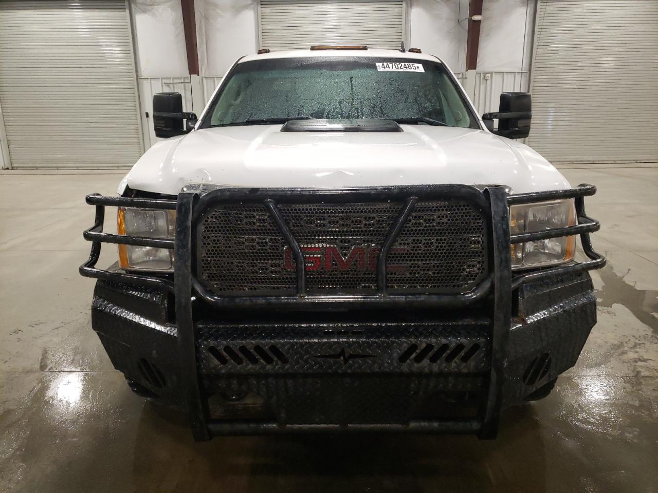 2011 GMC Sierra - Image 5