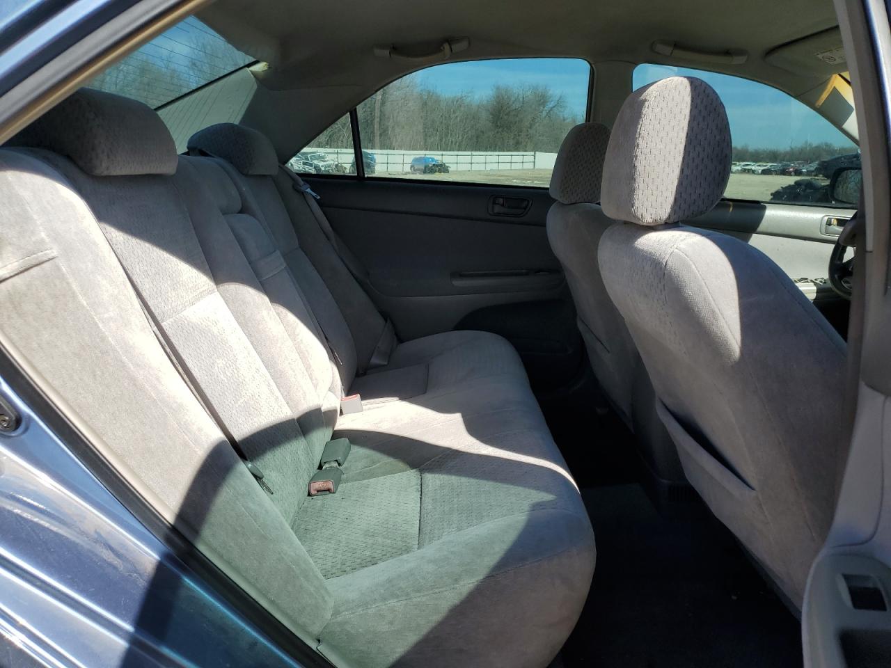 2003 Toyota Camry - Image 10