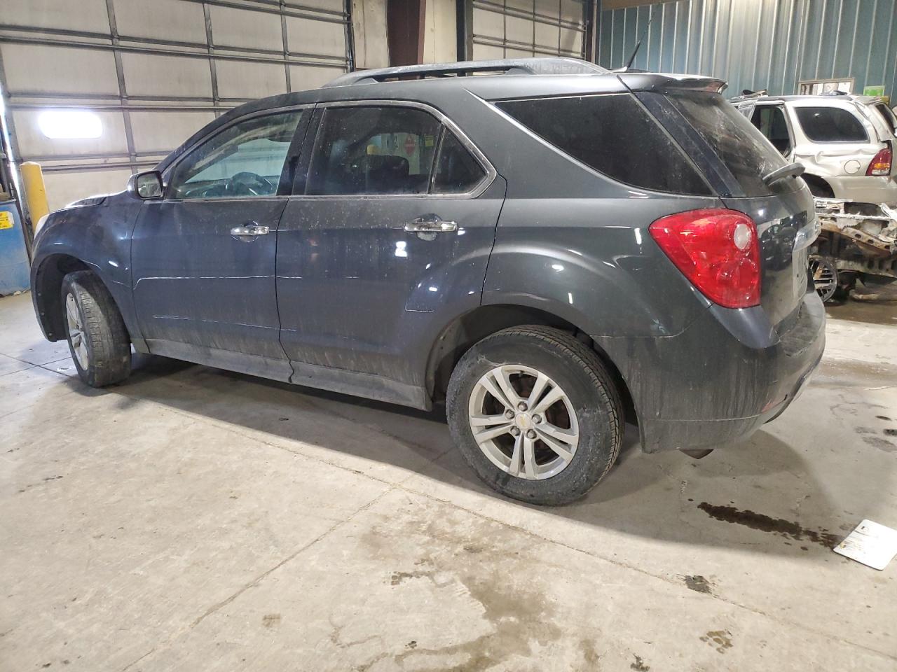 2010 Chevrolet Equinox - Image 2