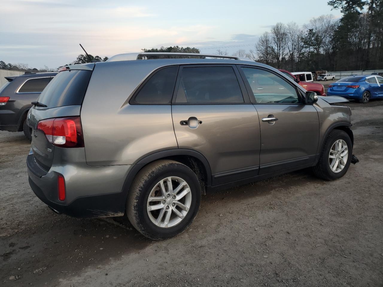 2015 Kia Sorento - Image 3