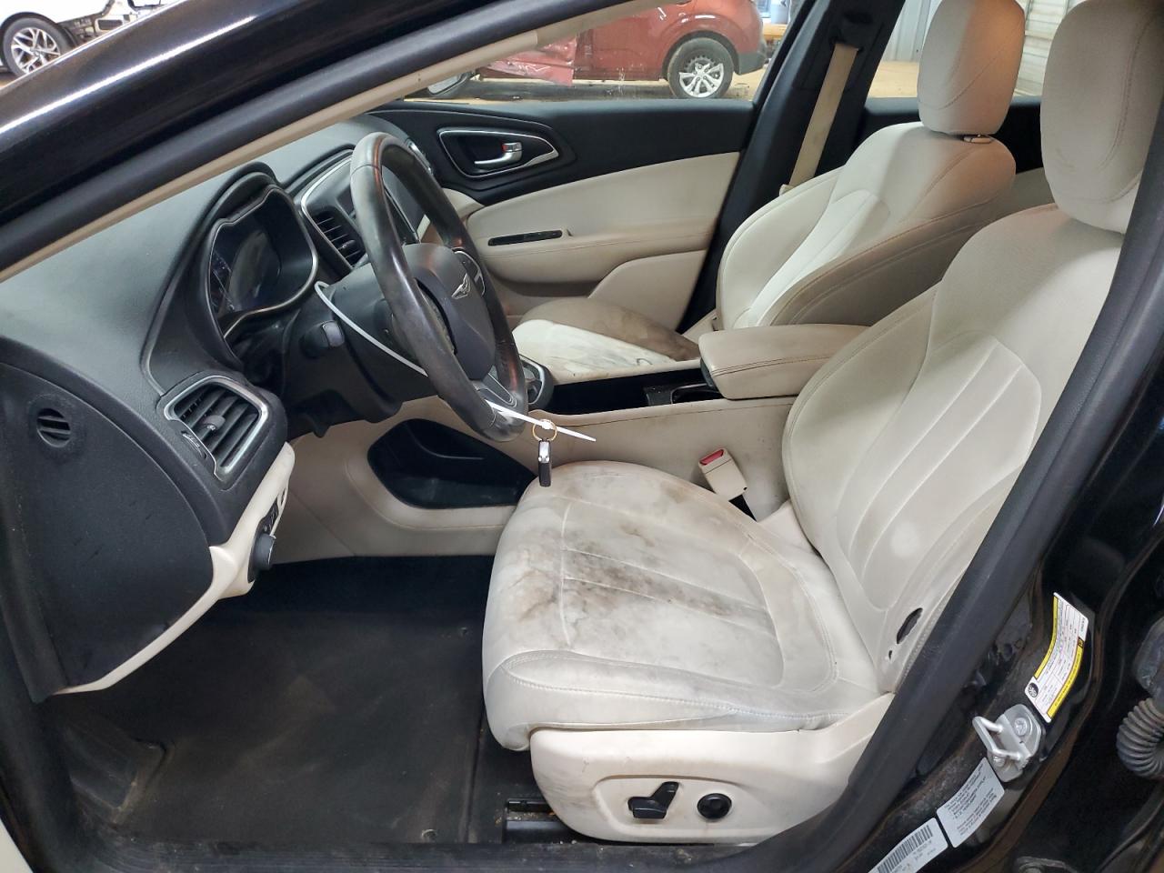 2017 Chrysler 200 - Image 7