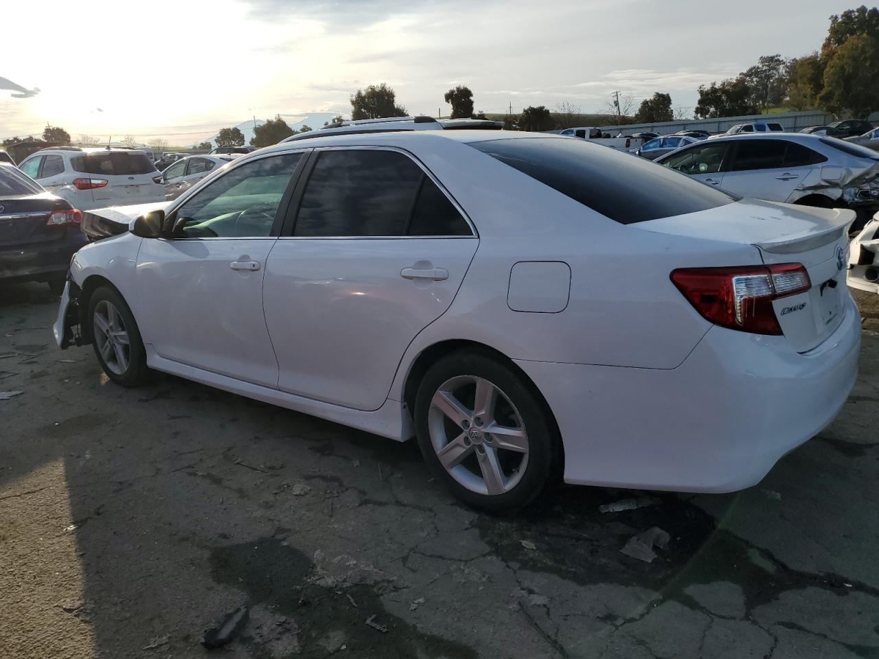 2013 Toyota Camry - Image 2