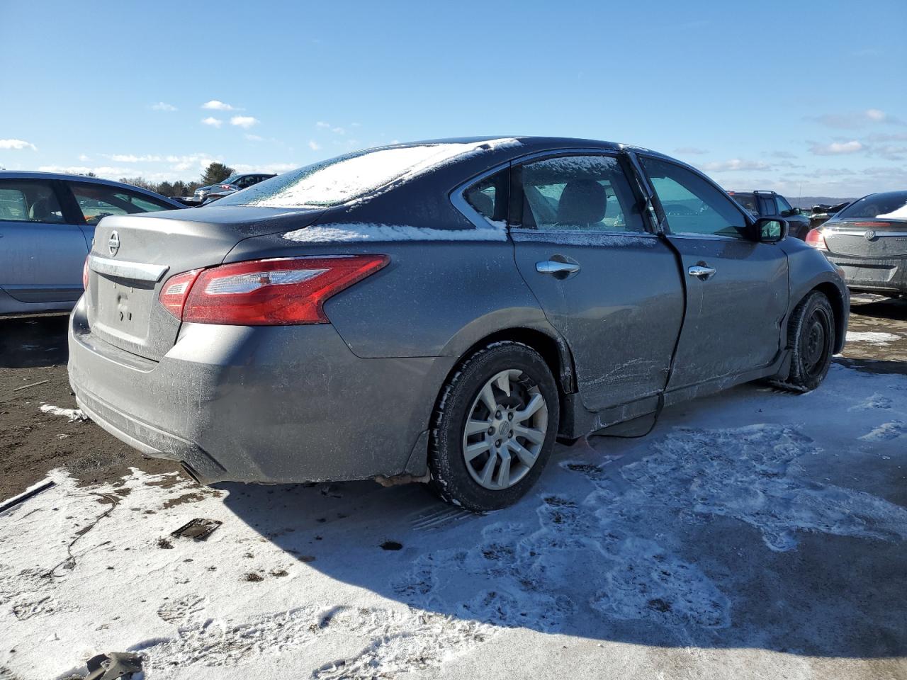 2016 Nissan Altima - Image 3