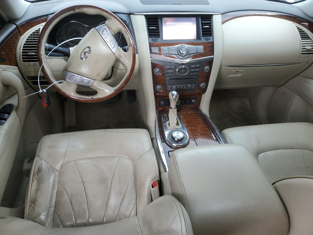 2016 Infiniti QX80 - Image 8