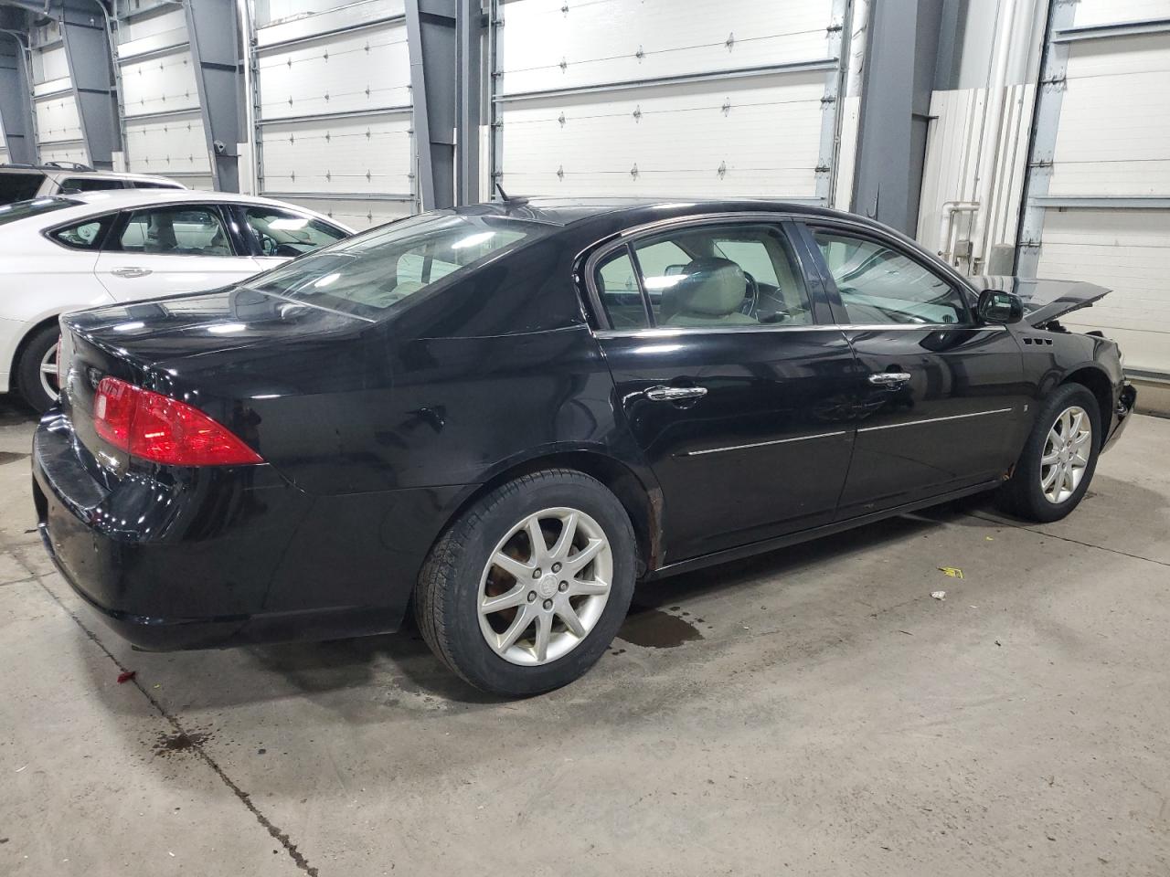 2008 Buick Lucerne - Image 3