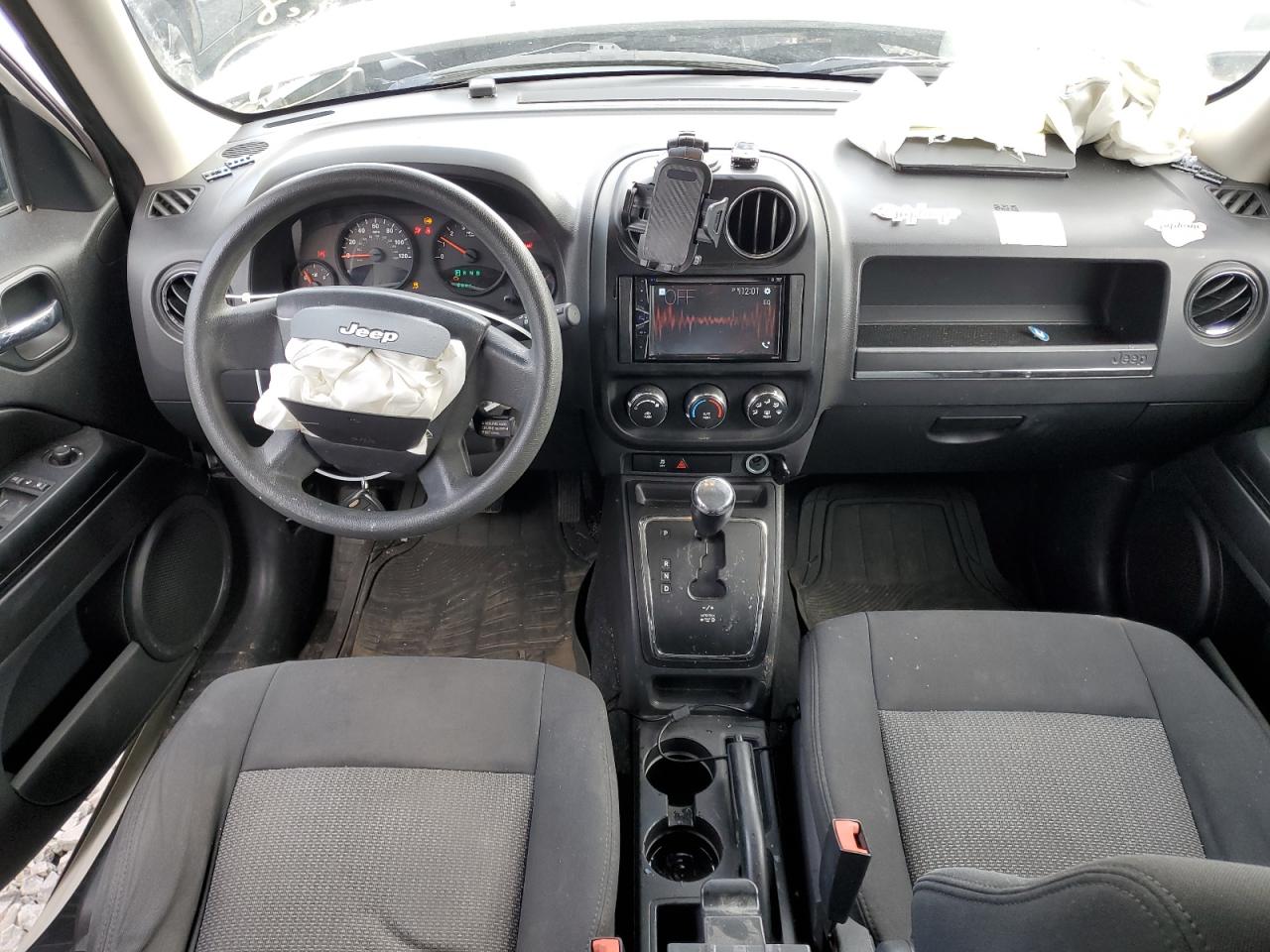 2010 Jeep Liberty (Patriot) - Image 8