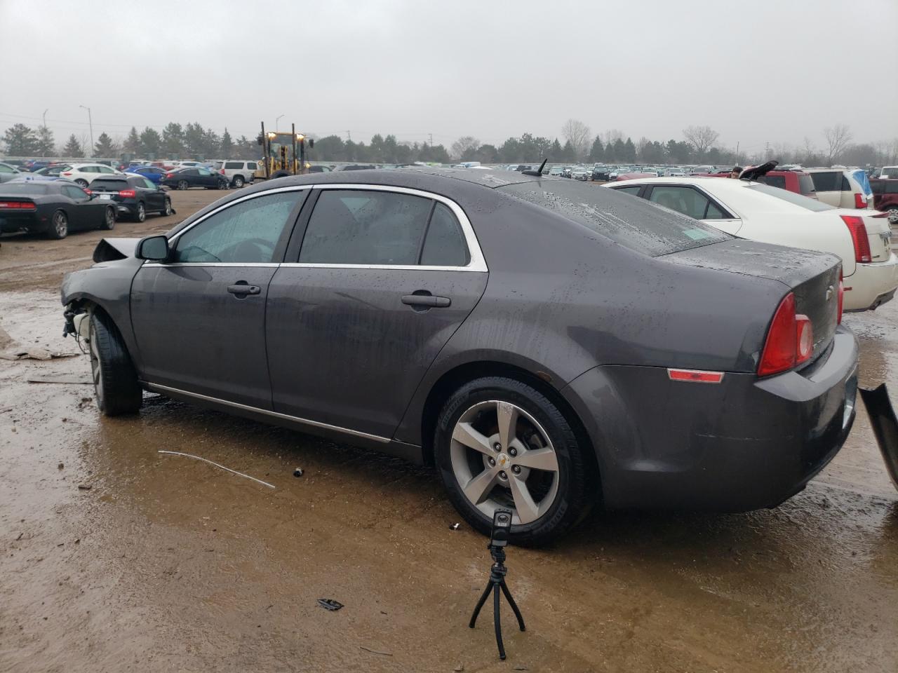 2011 Chevrolet Malibu - Image 2