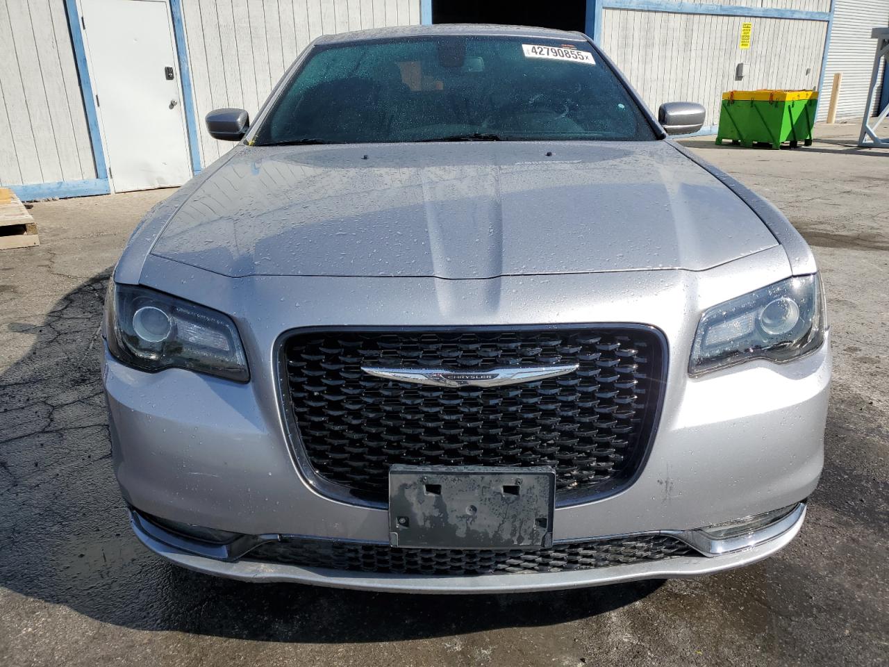 2018 Chrysler 300 - Image 5