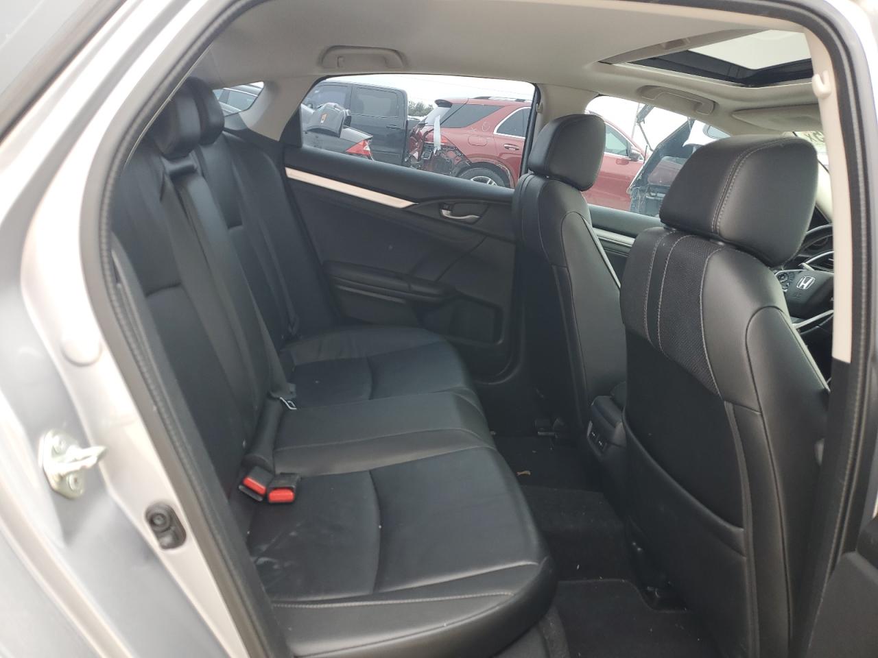 2016 Honda Civic - Image 10