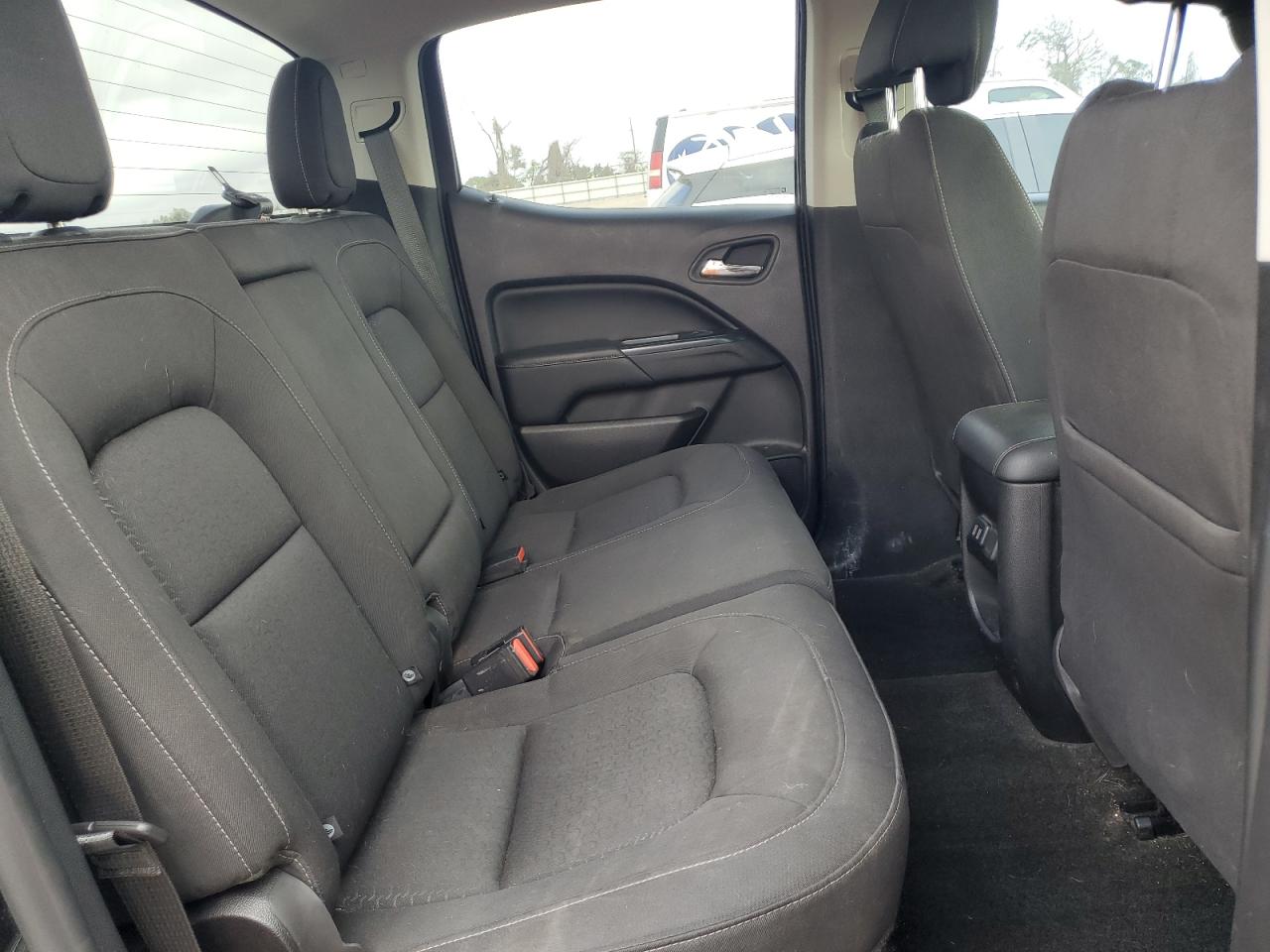 2018 GMC Canyon - Image 10