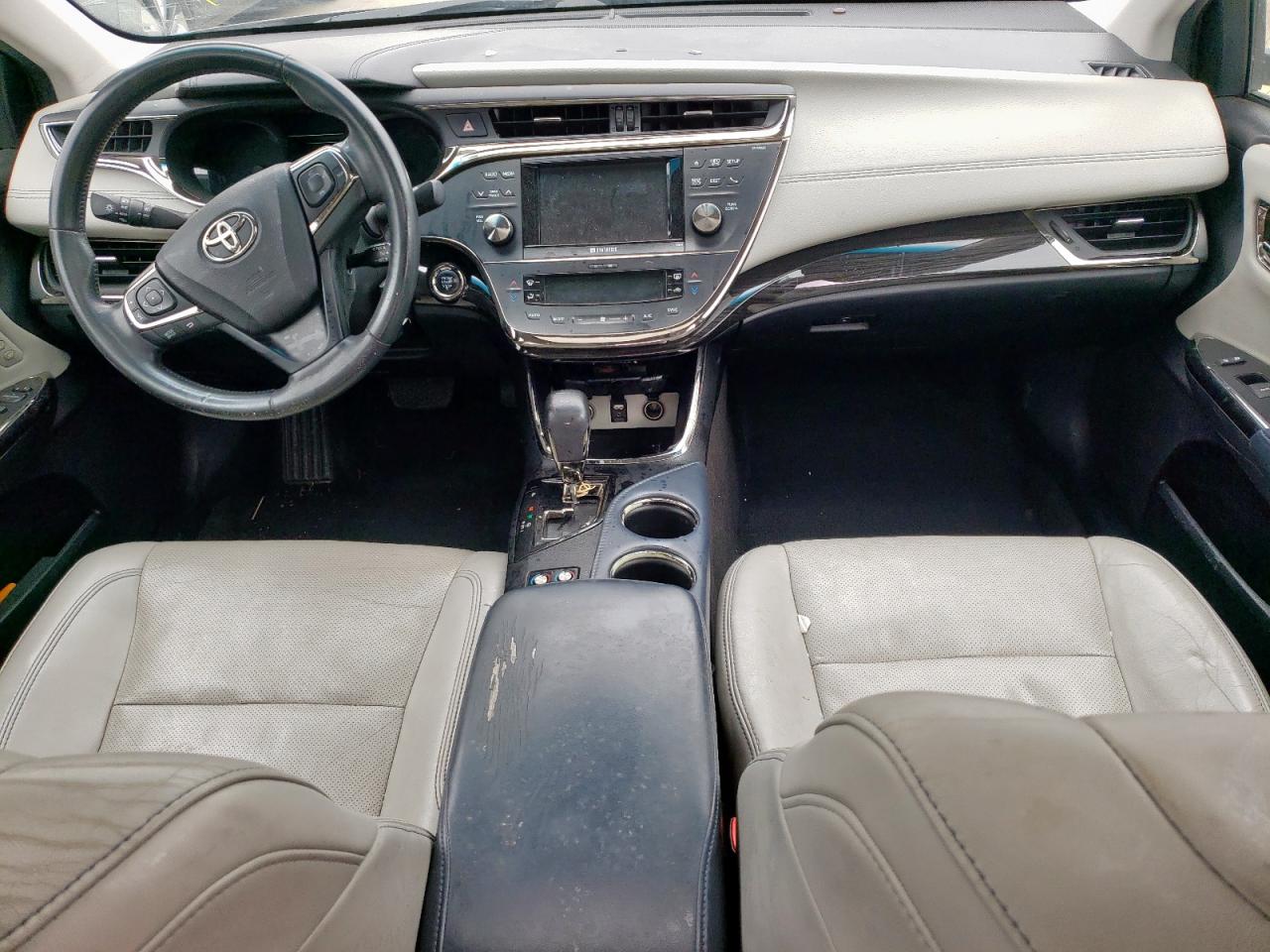 2014 Toyota Avalon - Image 8
