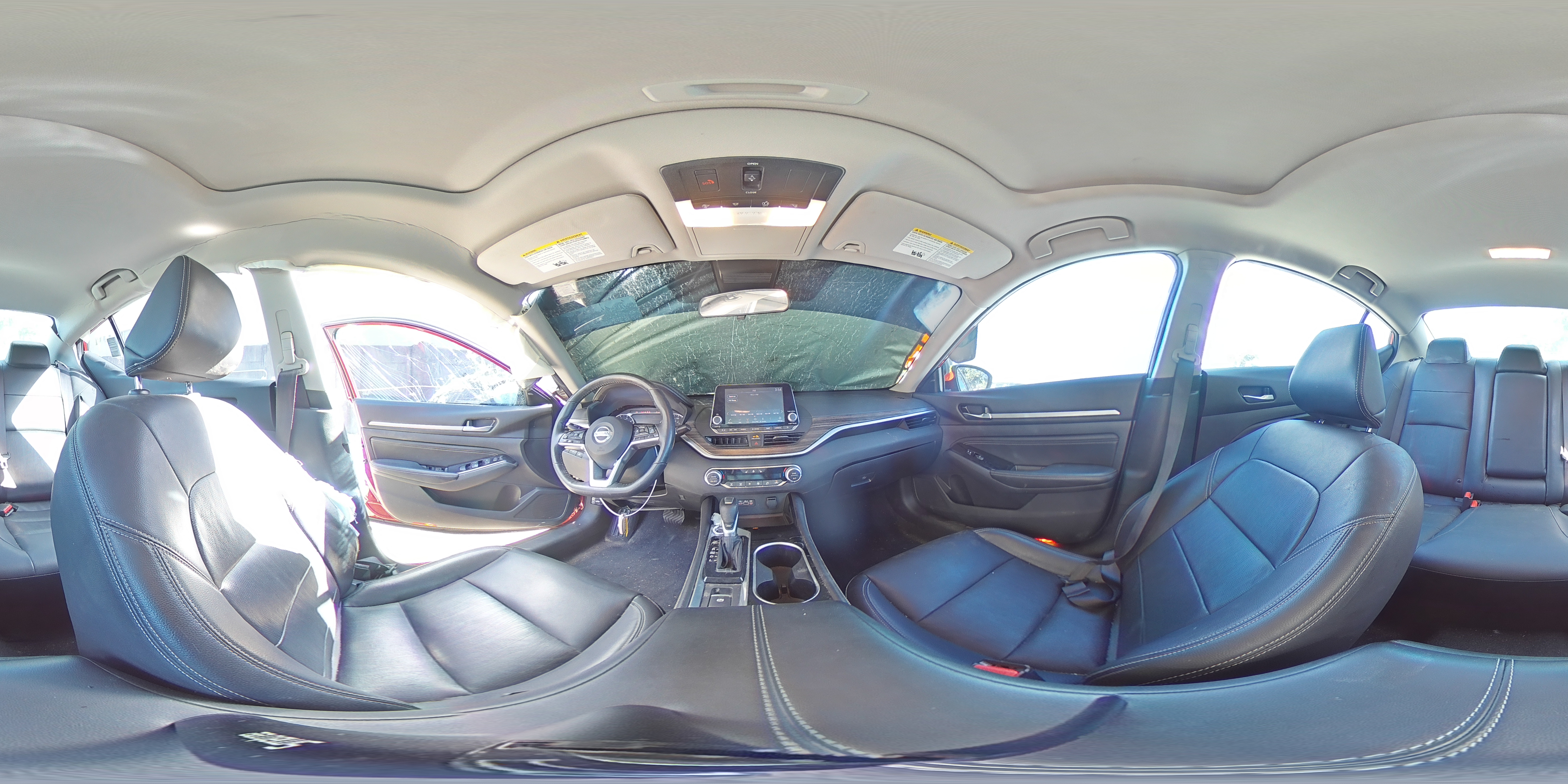 2021 Nissan Altima - Image 12