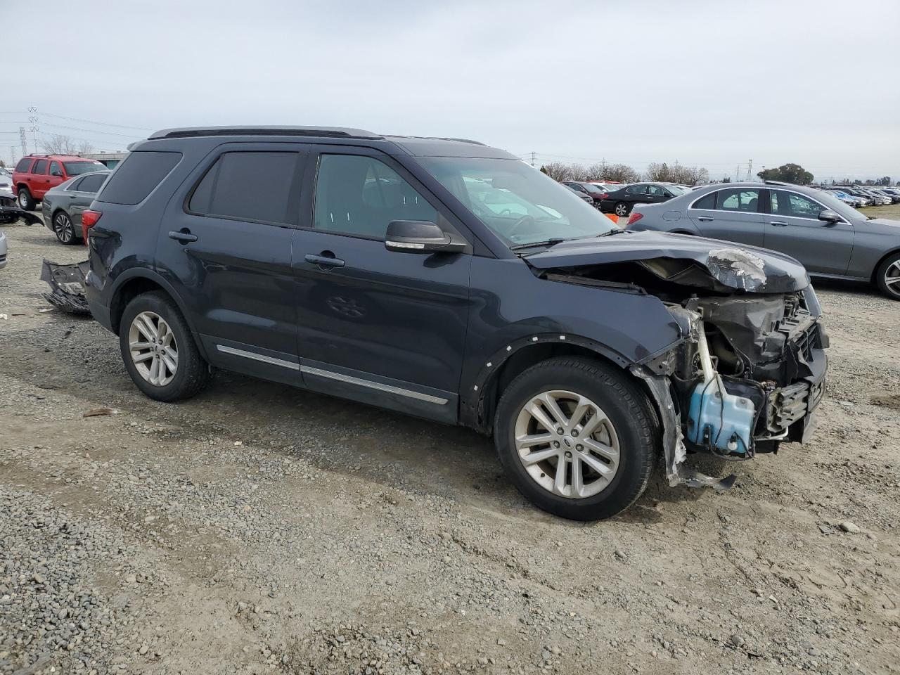 2017 Ford Explorer - Image 4
